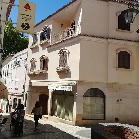 Historic Center' House דירה קלדס דה ריינה